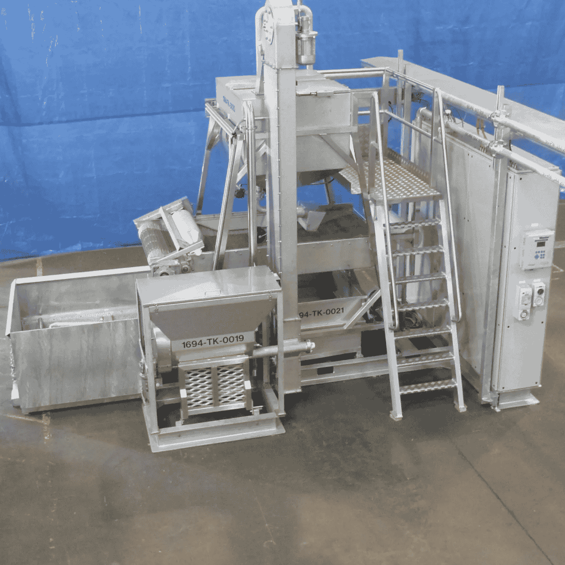 A custom designed RM-10 Oil Water Separator used for the chemical treatment of wastewater.