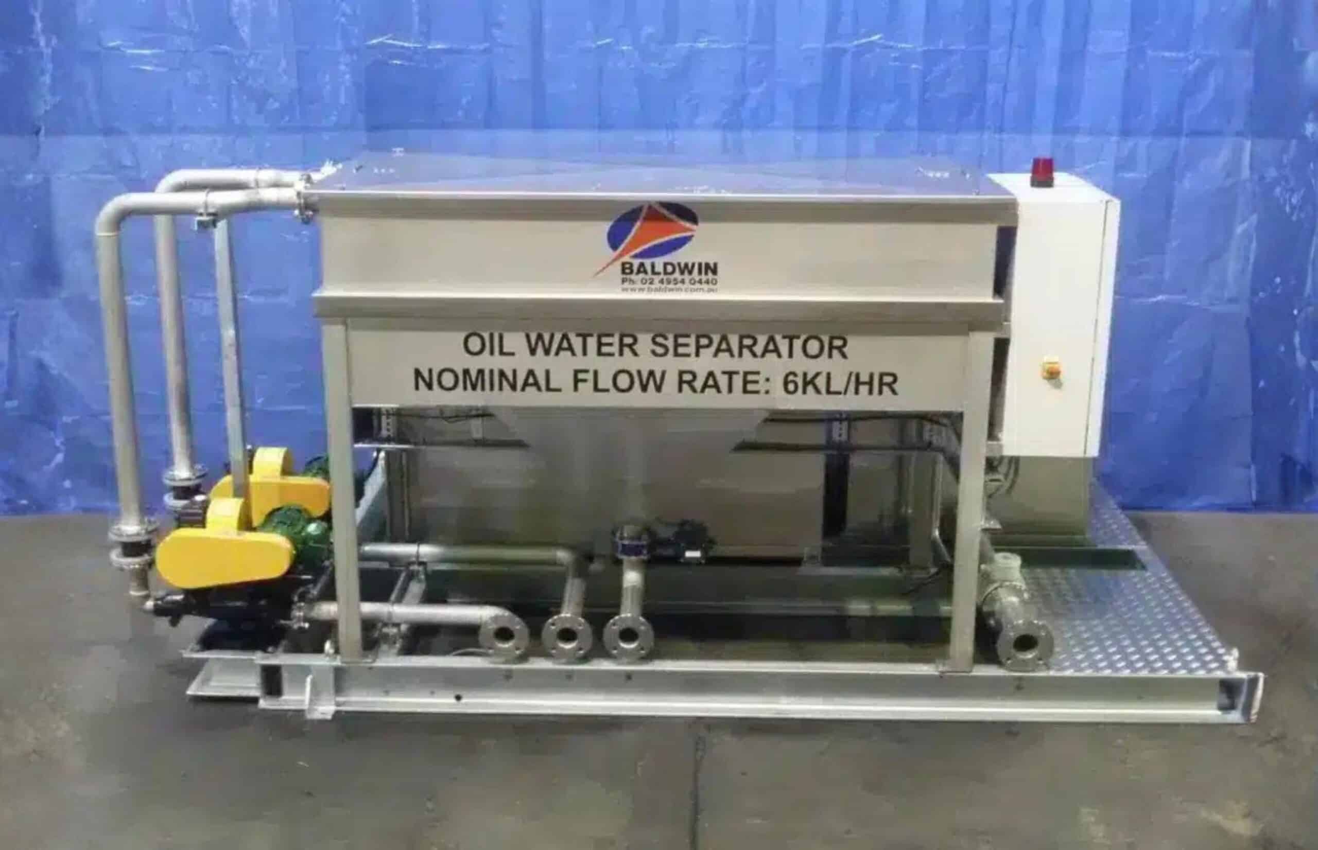 Compact coalescing plate separator designed for efficient oil and water separation in small-scale applications.