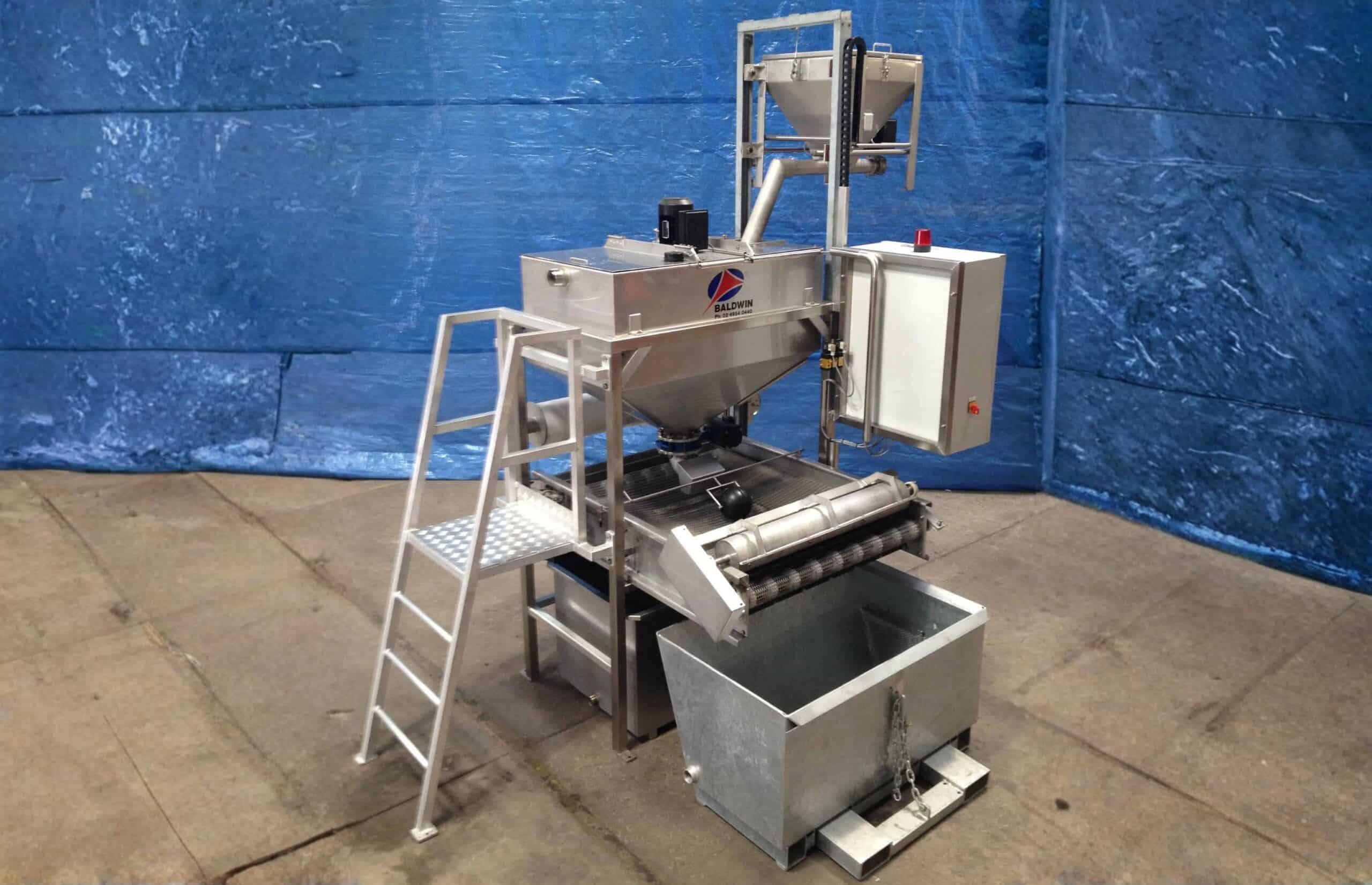 A small capacity system for RM-10 chemical treatment of wastewater is versatile, being used for different applications.